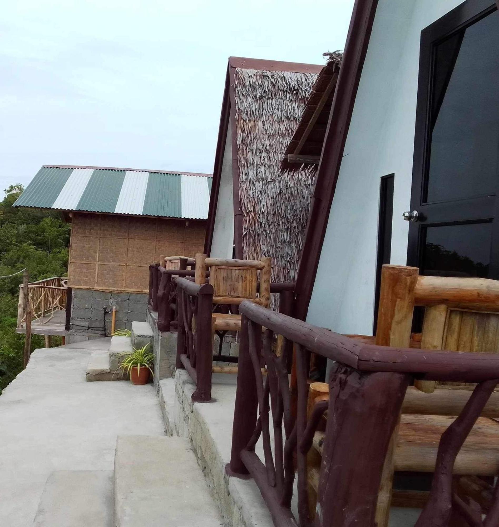Thornton'S Sea View Cafe & Guesthouse Siquijor Kültér fotó