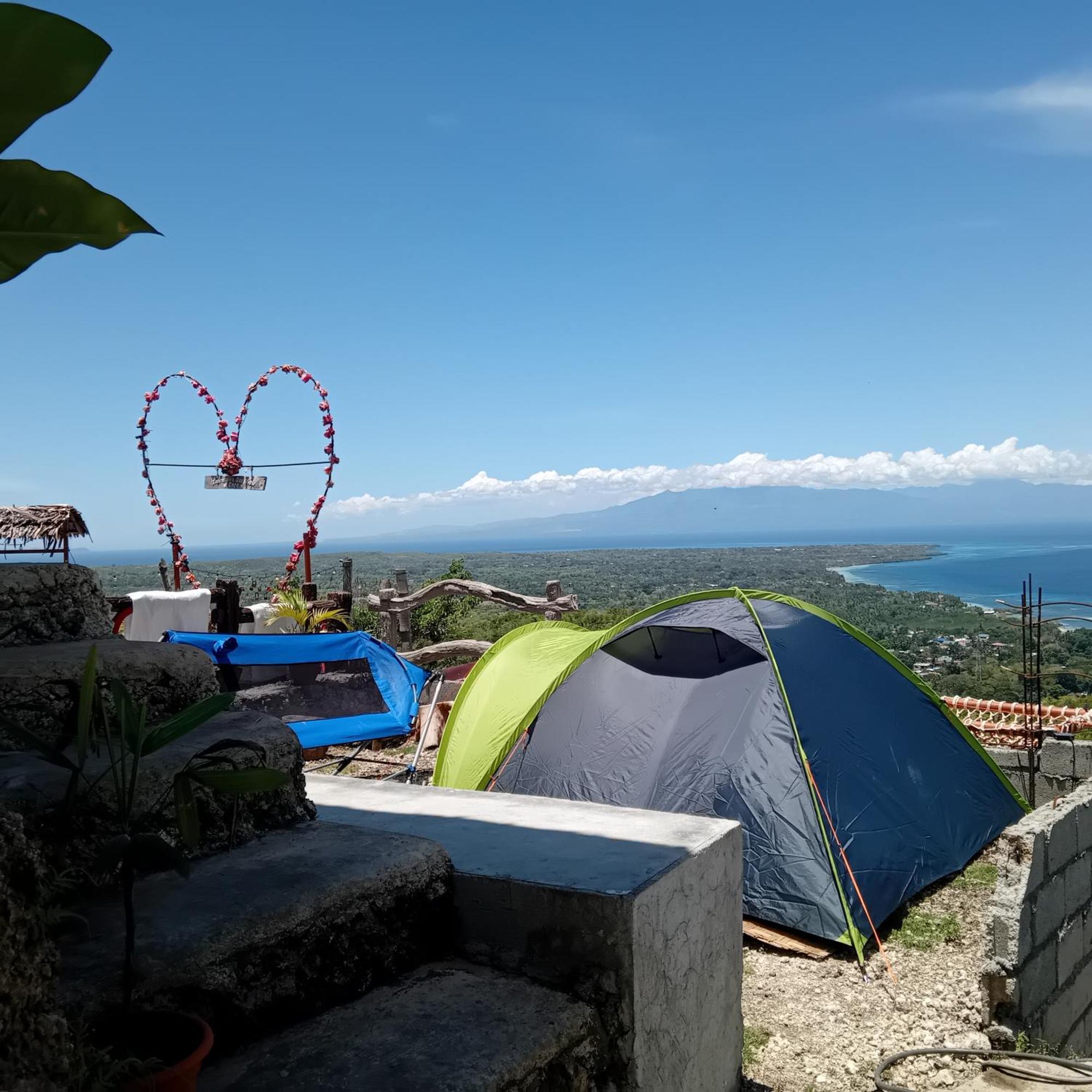 Thornton'S Sea View Cafe & Guesthouse Siquijor Kültér fotó
