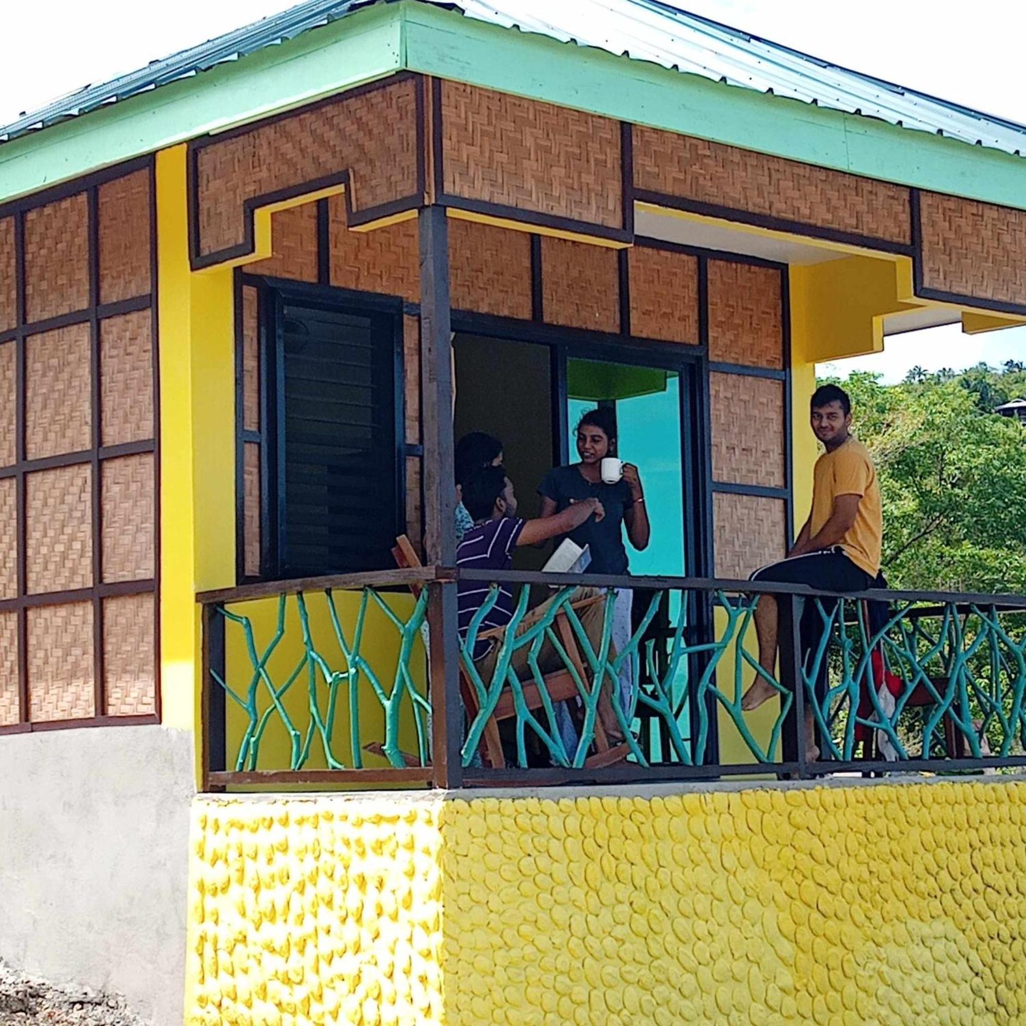 Thornton'S Sea View Cafe & Guesthouse Siquijor Kültér fotó